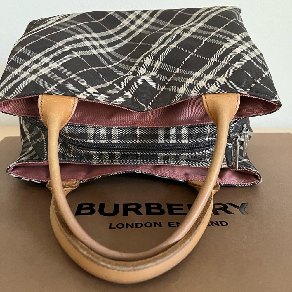 ❗️SOLD❗️Burberry Blue Label Nova Check Tote Rare Dusky Pink Tartan Plaid EUC - Picture 4 of 16